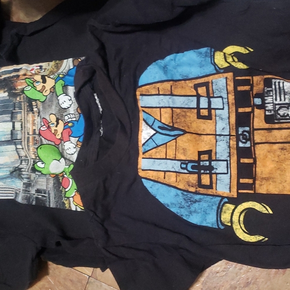 Black t-shirt bundle  characters - Picture 2 of 5